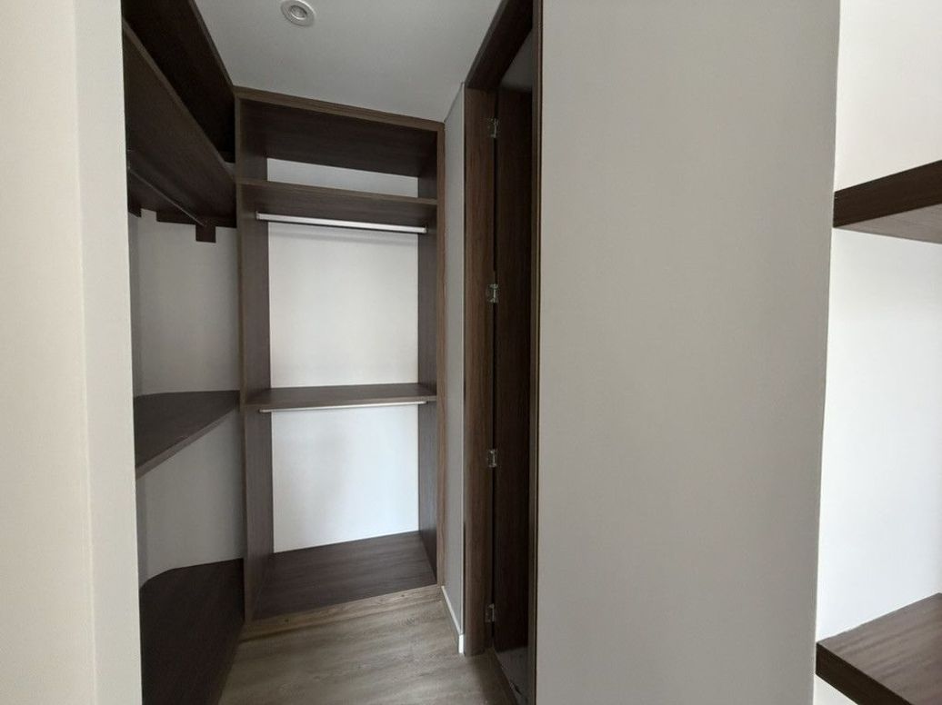 Apartamento de 2 alcobas en venta en San Patricio, Bogotá, 79 m² · foto 7 de 16