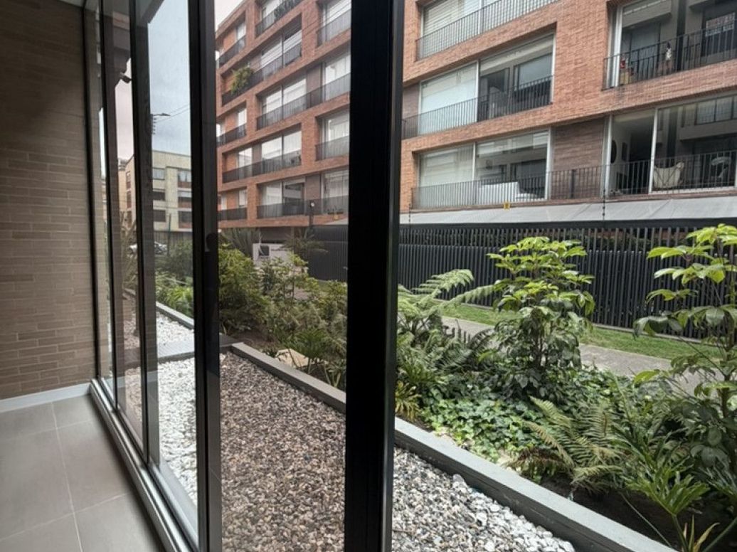 Apartamento de 2 alcobas en venta en San Patricio, Bogotá, 92 m² · foto 13 de 16