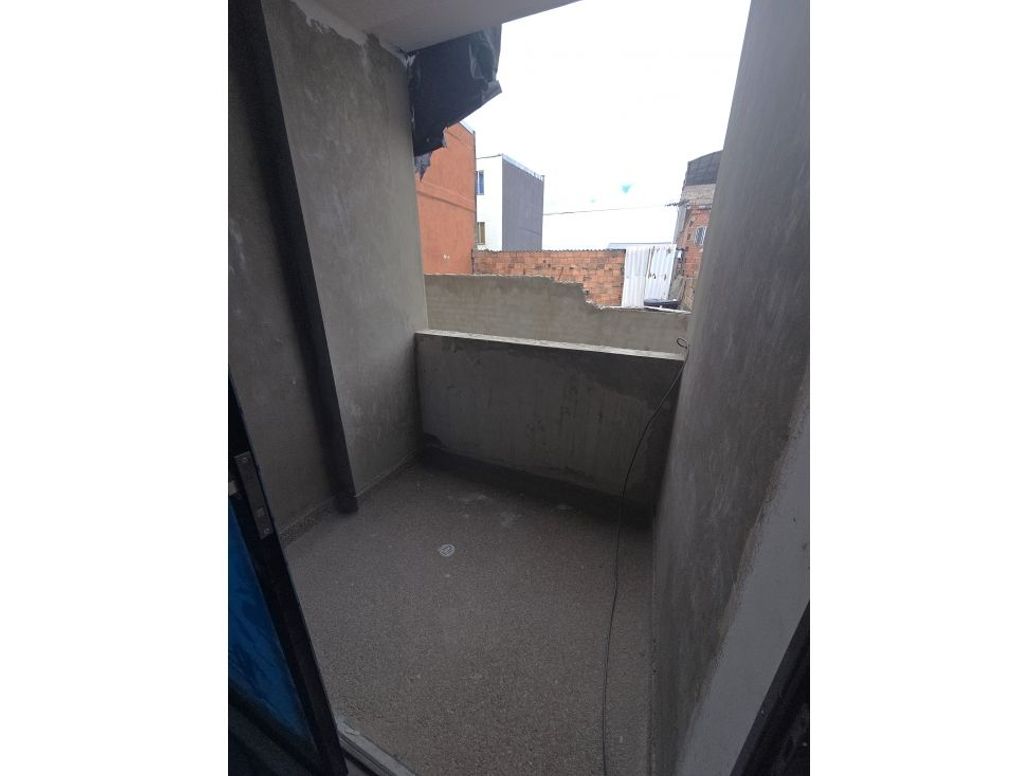 Apartamento de 3 alcobas en venta en El Carmen, Bogotá, 50 m² · foto 13 de 20