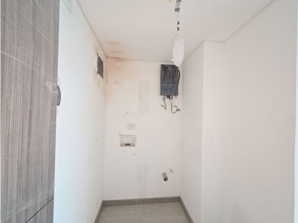 Apartamento de 3 alcobas en venta en El Carmen, Bogotá, 50 m² · foto 8 de 20