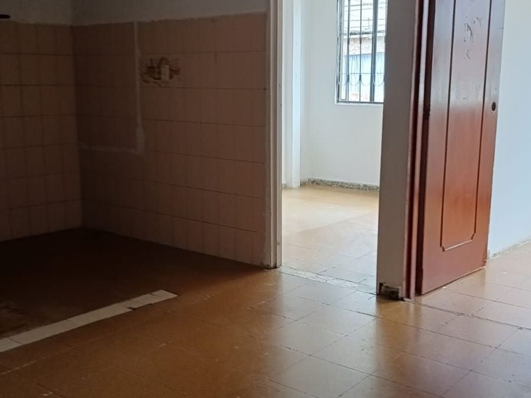 Casa de 8 alcobas en venta en El Refugio, Bogotá, 216 m² · foto 14 de 20