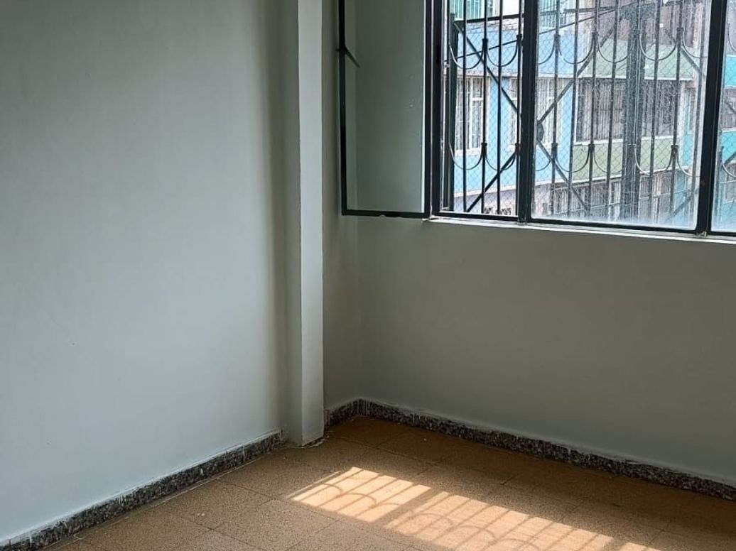 Casa de 8 alcobas en venta en El Refugio, Bogotá, 216 m² · foto 15 de 20