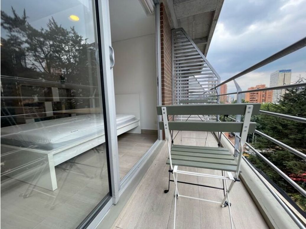 Apartaestudio en venta en La Perseverancia, Bogotá, 32 m² · foto 12 de 20