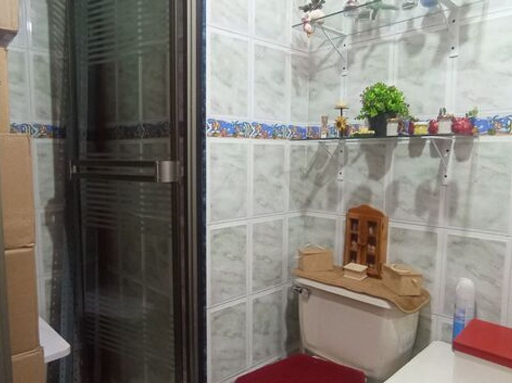 Apartamento de 4 alcobas en venta en San Luis, Bogotá, 212 m² · foto 2 de 11