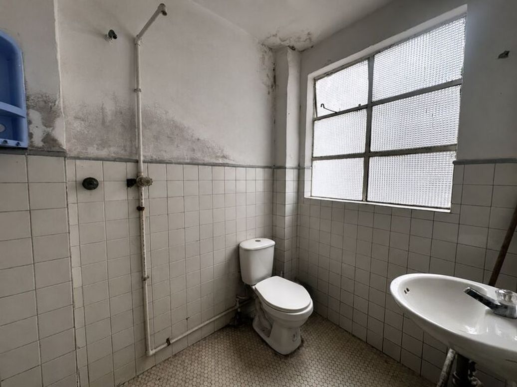 Casa de 7 alcobas en venta en La Granja, Bogotá, 284 m² · foto 16 de 18