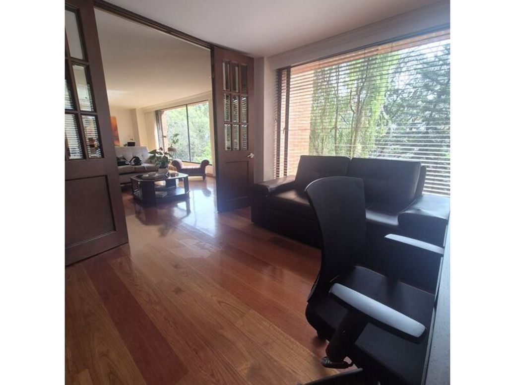 Apartamento de 3 alcobas en venta en Molinos Norte, Bogotá, 204 m² · foto 9 de 20