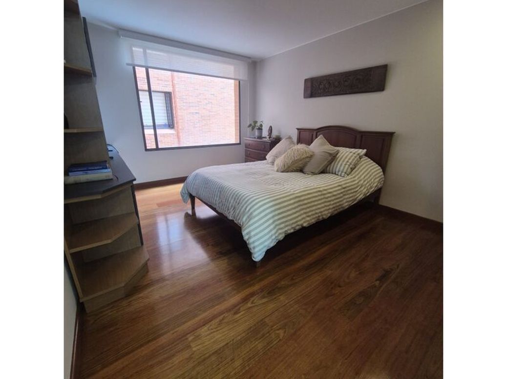 Apartamento de 3 alcobas en venta en Molinos Norte, Bogotá, 204 m² · foto 17 de 20