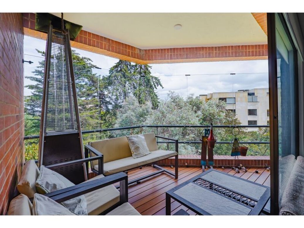 Apartamento de 3 alcobas en venta en Ub. Bosques De Medina, Bogotá, 270 m² · foto 3 de 12