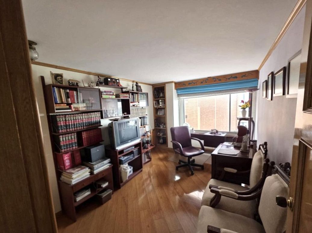 Apartamento de 3 alcobas en venta en Ginebra Norte, Bogotá, 138 m² · foto 8 de 13