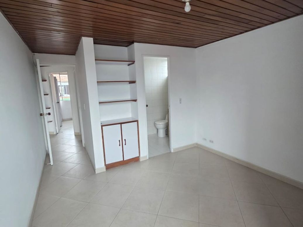 Apartamento de 3 alcobas en venta en Mirandela, Bogotá, 90 m² · foto 18 de 20