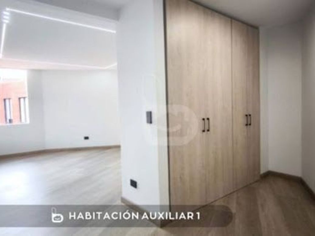 Apartamento de 2 alcobas en venta en Santa Paula, Bogotá, 98 m² · foto 4 de 11