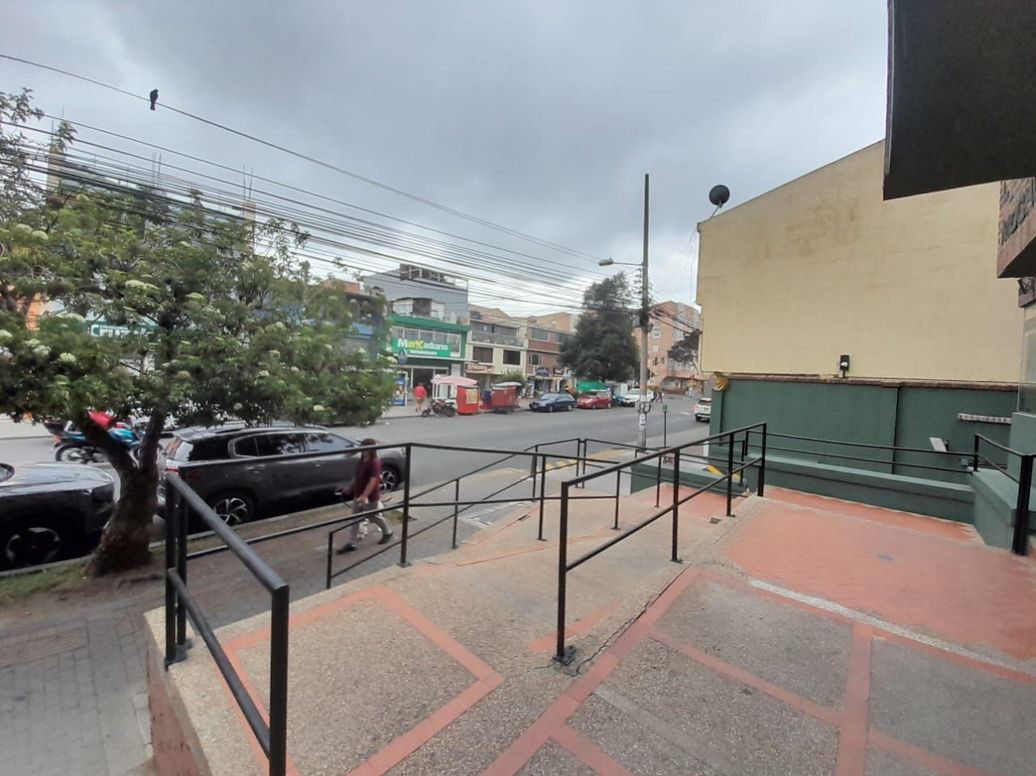 Apartamento de 3 alcobas en venta en San Cipriano, Bogotá, 59 m² · foto 18 de 20