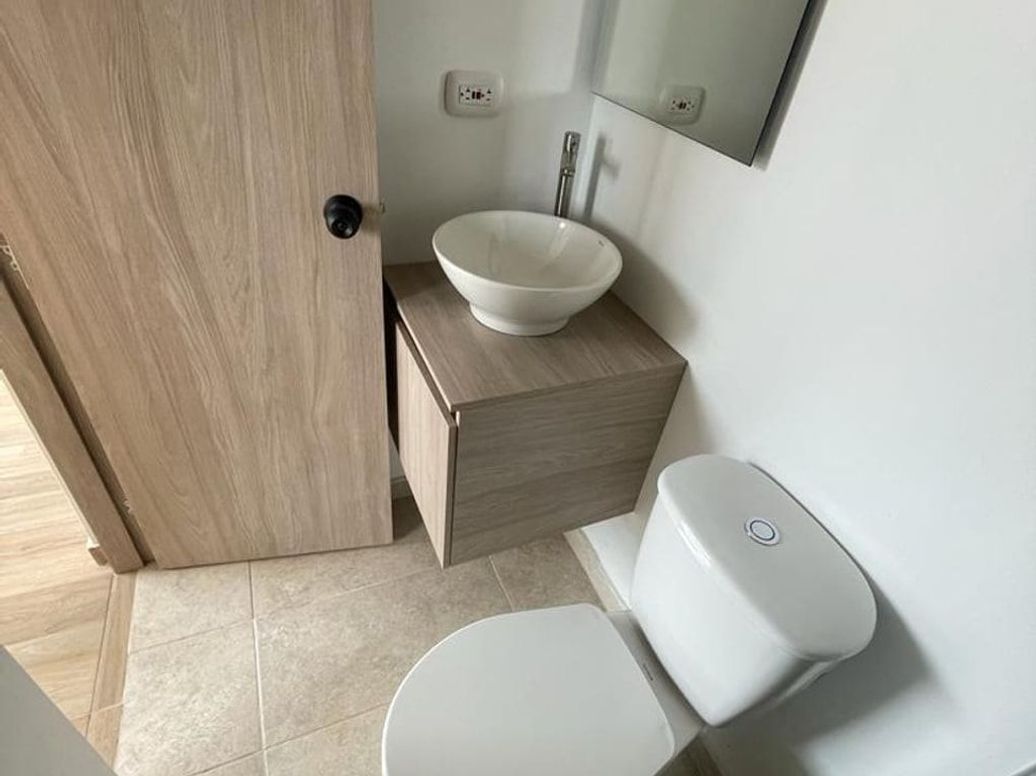 Apartamento de 2 alcobas en venta en San Antonio Nor - Occidental, Bogotá, 38 m² · foto 10 de 20