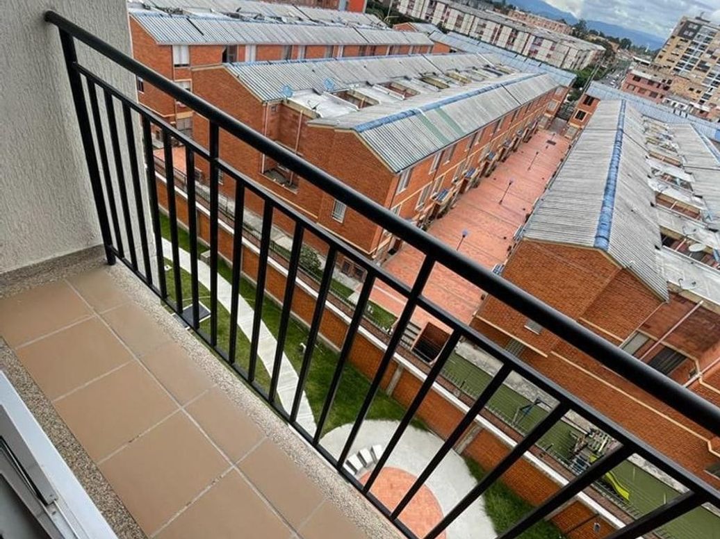 Apartamento de 2 alcobas en venta en San Antonio Nor - Occidental, Bogotá, 38 m² · foto 4 de 20