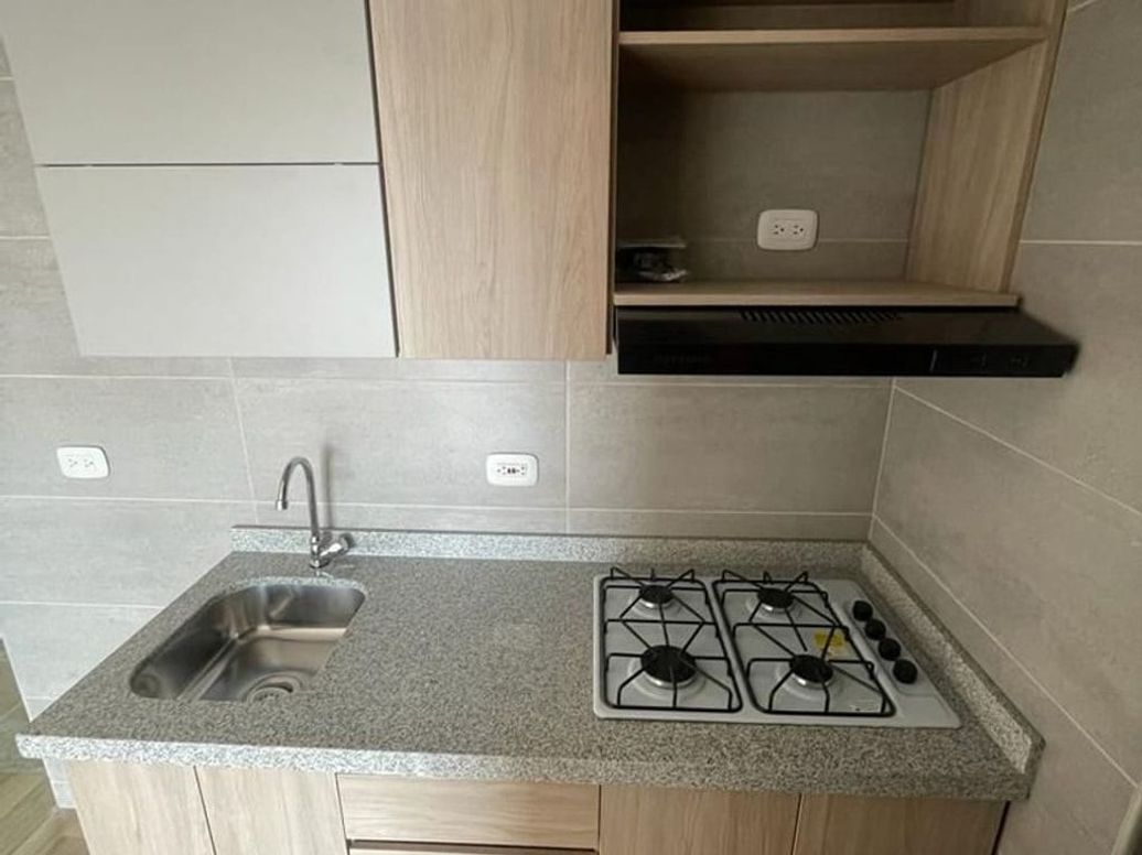 Apartamento de 2 alcobas en venta en San Antonio Nor - Occidental, Bogotá, 38 m² · foto 5 de 20