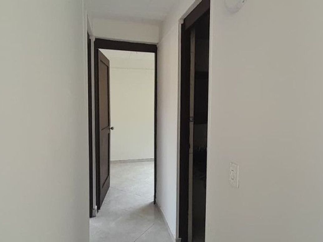 Apartamento de 3 alcobas en venta en Los Cristales, Bogotá, 40 m² · foto 7 de 15