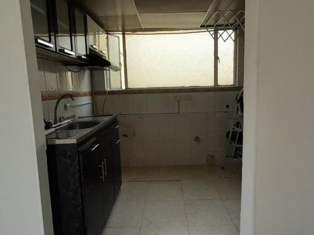 Apartamento de 3 alcobas en venta en Los Cristales, Bogotá, 40 m² · foto 2 de 15