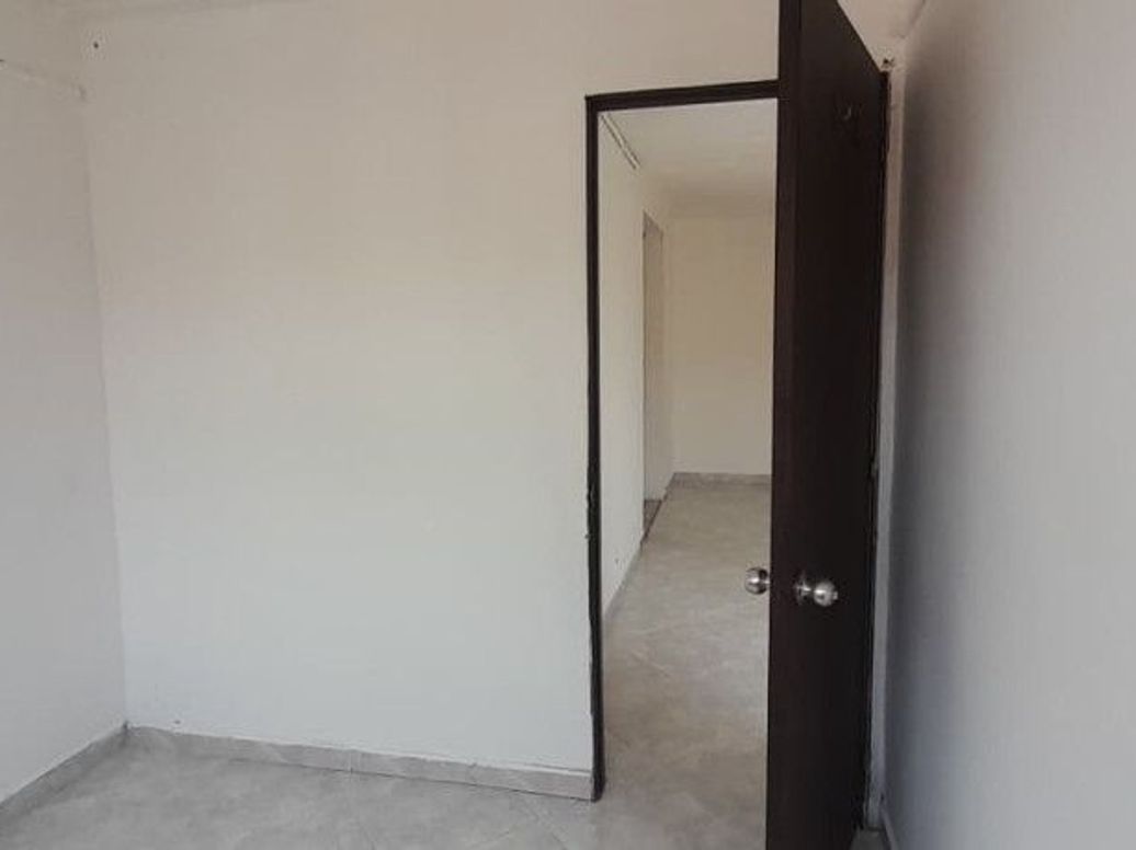 Apartamento de 3 alcobas en venta en Los Cristales, Bogotá, 40 m² · foto 4 de 15