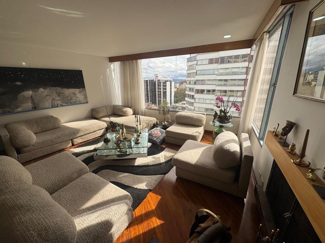 Apartamento de 3 alcobas en arriendo en El Nogal, Bogotá, 138 m² · foto 4 de 20