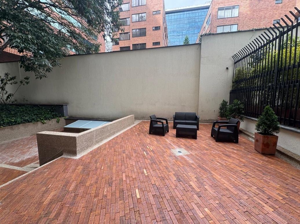 Apartamento de 3 alcobas en arriendo en El Nogal, Bogotá, 138 m² · foto 20 de 20