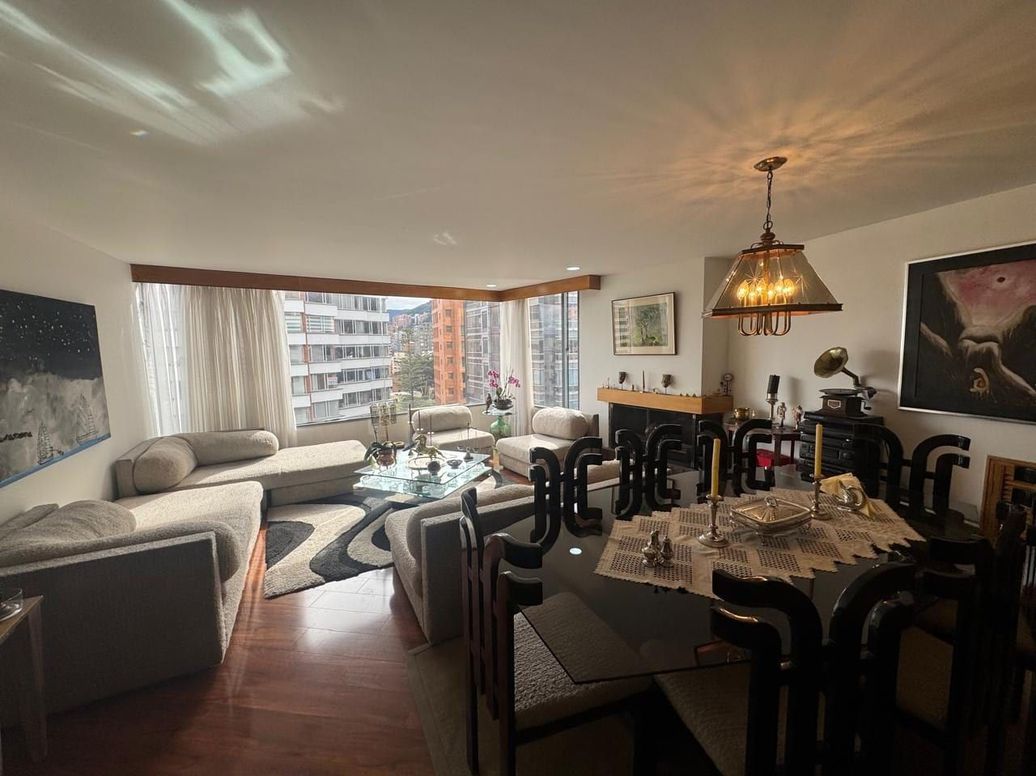 Apartamento de 3 alcobas en arriendo en El Nogal, Bogotá, 138 m² · foto 2 de 20
