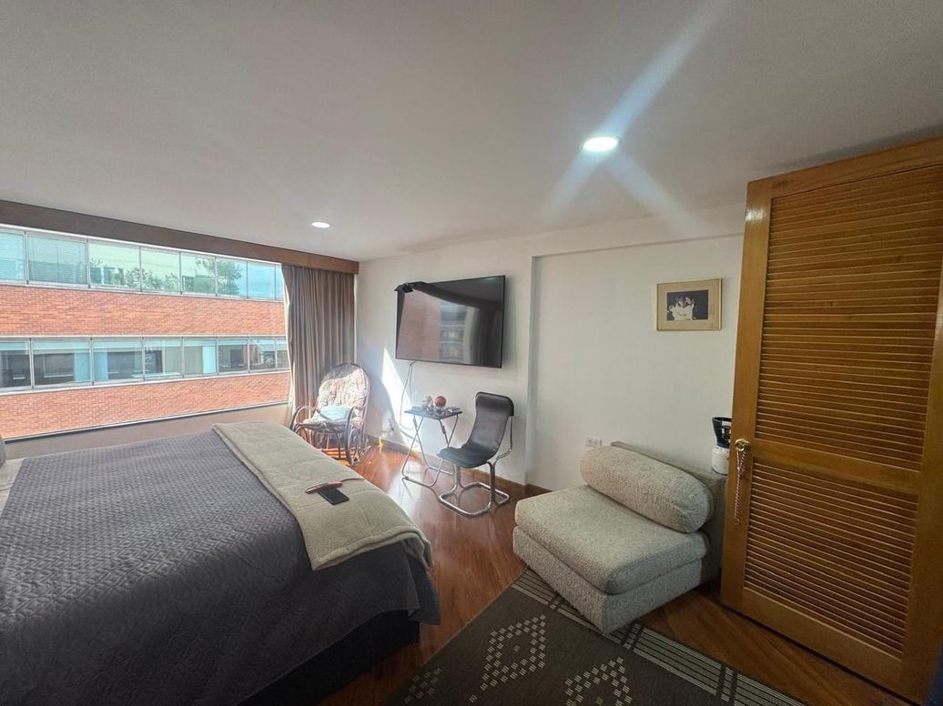 Apartamento de 3 alcobas en arriendo en El Nogal, Bogotá, 138 m² · foto 13 de 20