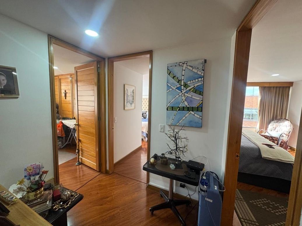 Apartamento de 3 alcobas en arriendo en El Nogal, Bogotá, 138 m² · foto 10 de 20