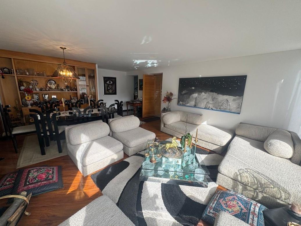 Apartamento de 3 alcobas en arriendo en El Nogal, Bogotá, 138 m² · foto 5 de 20