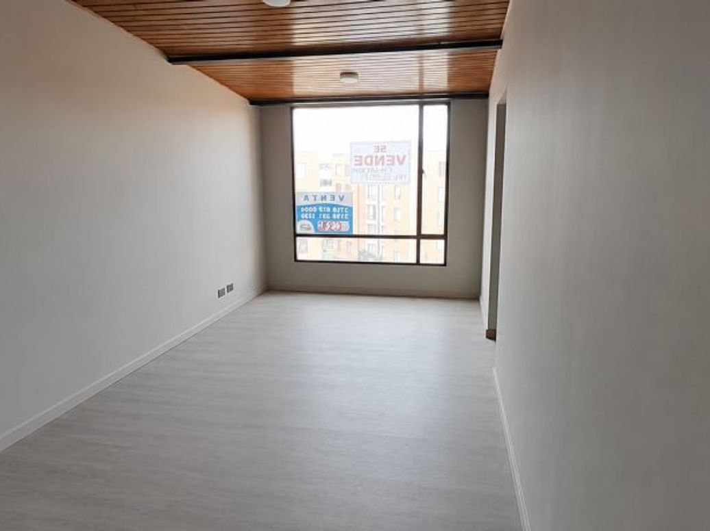 Apartamento de 3 alcobas en venta en Los Cristales, Bogotá, 60 m² · foto 4 de 14