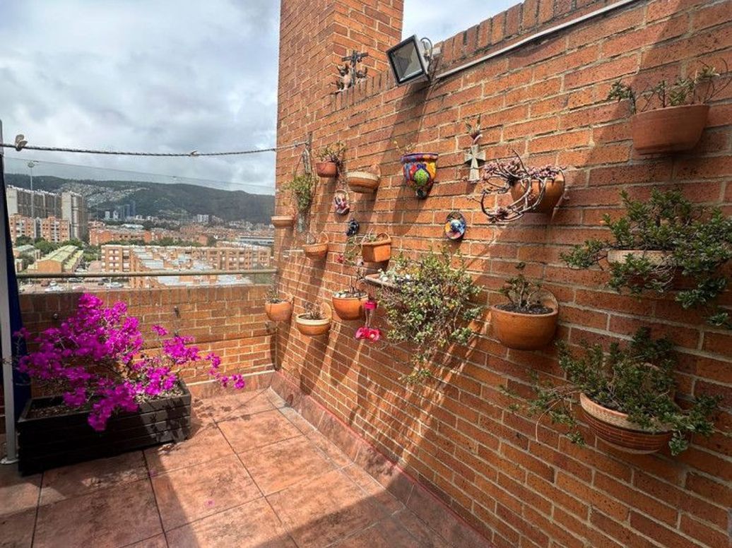 Apartamento de 3 alcobas en venta en Mazurén, Bogotá · foto 7 de 20
