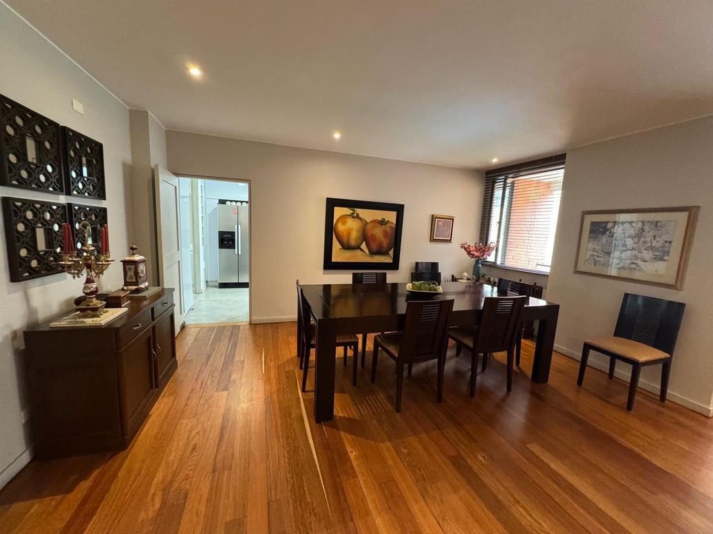 Apartamento de 3 alcobas en venta en Los Rosales, Bogotá, 183 m² · foto 6 de 20