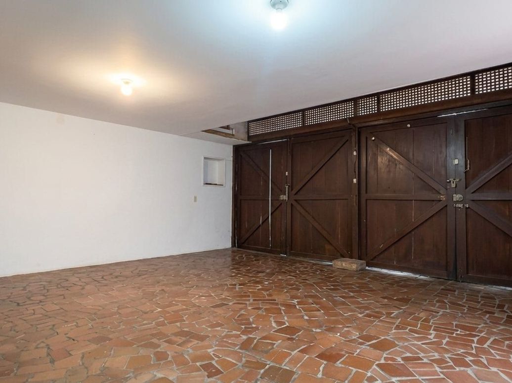 Casa de 3 alcobas en venta en Jardines Del Norte, Bogotá, 263 m² · foto 3 de 20