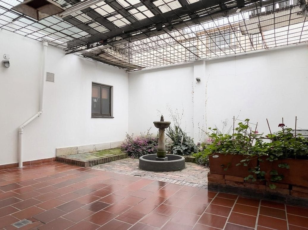Casa de 3 alcobas en venta en Jardines Del Norte, Bogotá, 263 m² · foto 9 de 20