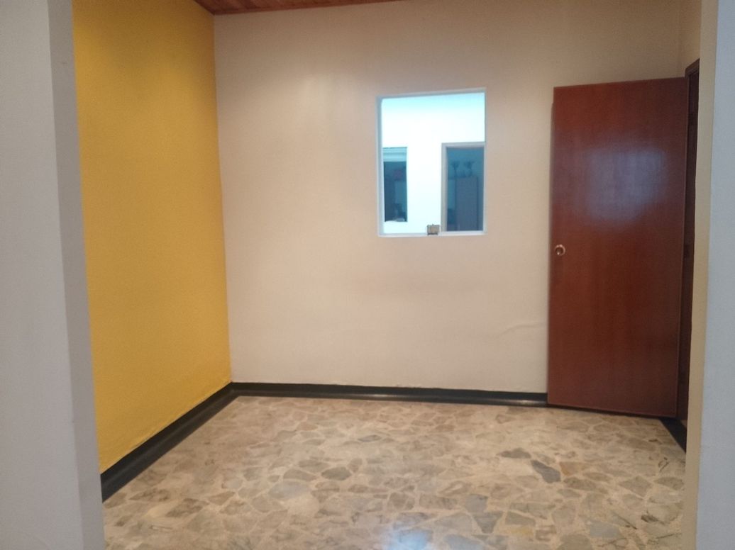 Casa de 3 alcobas en venta en Niza, Bogotá, 110 m² · foto 3 de 12