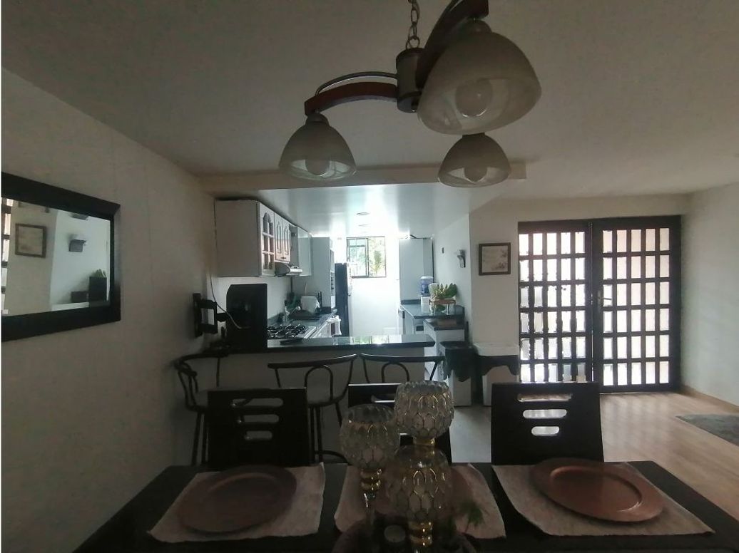 Casa de 3 alcobas en venta en Modelia, Bogotá, 116 m² · foto 4 de 17
