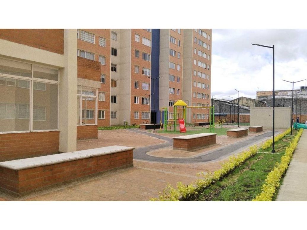 Apartaestudio en arriendo en Ricaurte, Bogotá, 35 m² · foto 10 de 10