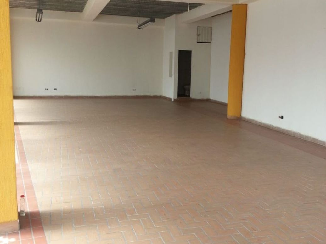 Casa de 11 alcobas en venta en La Alqueria, Bogotá, 850 m² · foto 13 de 17