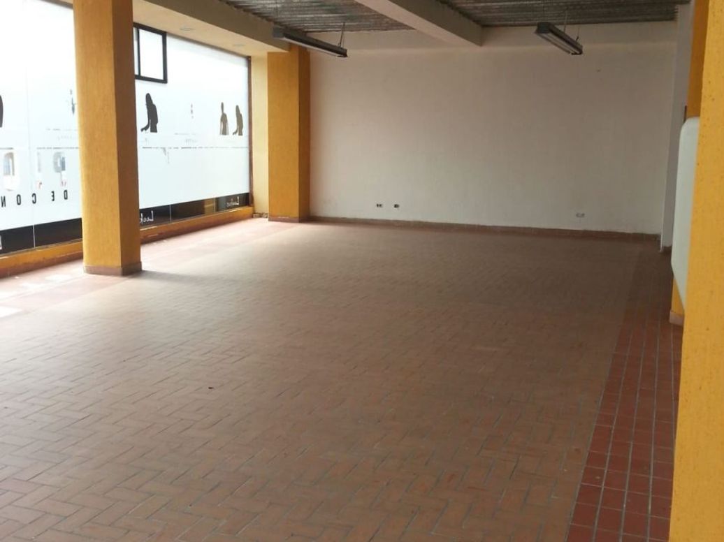 Casa de 11 alcobas en venta en La Alqueria, Bogotá, 850 m² · foto 17 de 17