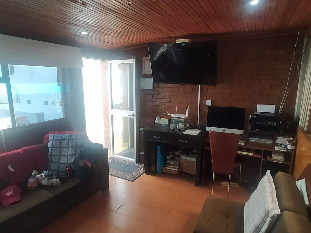 Casa de 3 alcobas en venta en La Aurora, Bogotá, 240 m² · foto 12 de 20