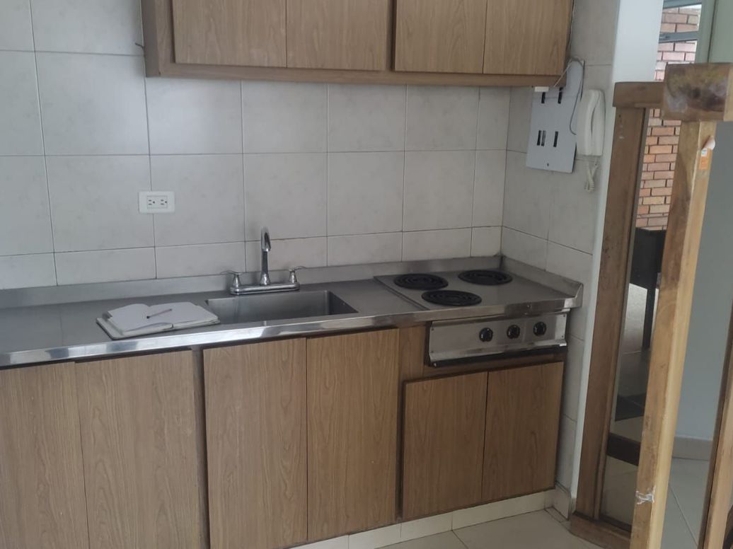 Apartaestudio en arriendo en Lago Gaitan, Bogotá, 33 m² · foto 9 de 9