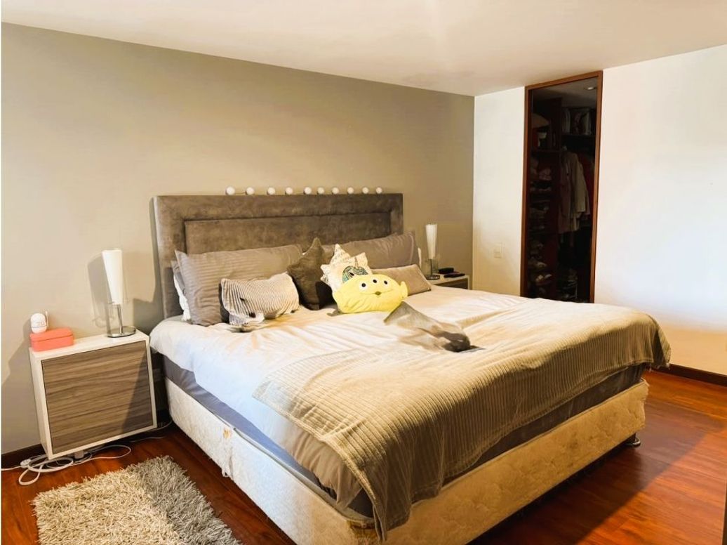 Apartamento de 3 alcobas en venta en Lago Cordoba, Bogotá, 154 m² · foto 3 de 20