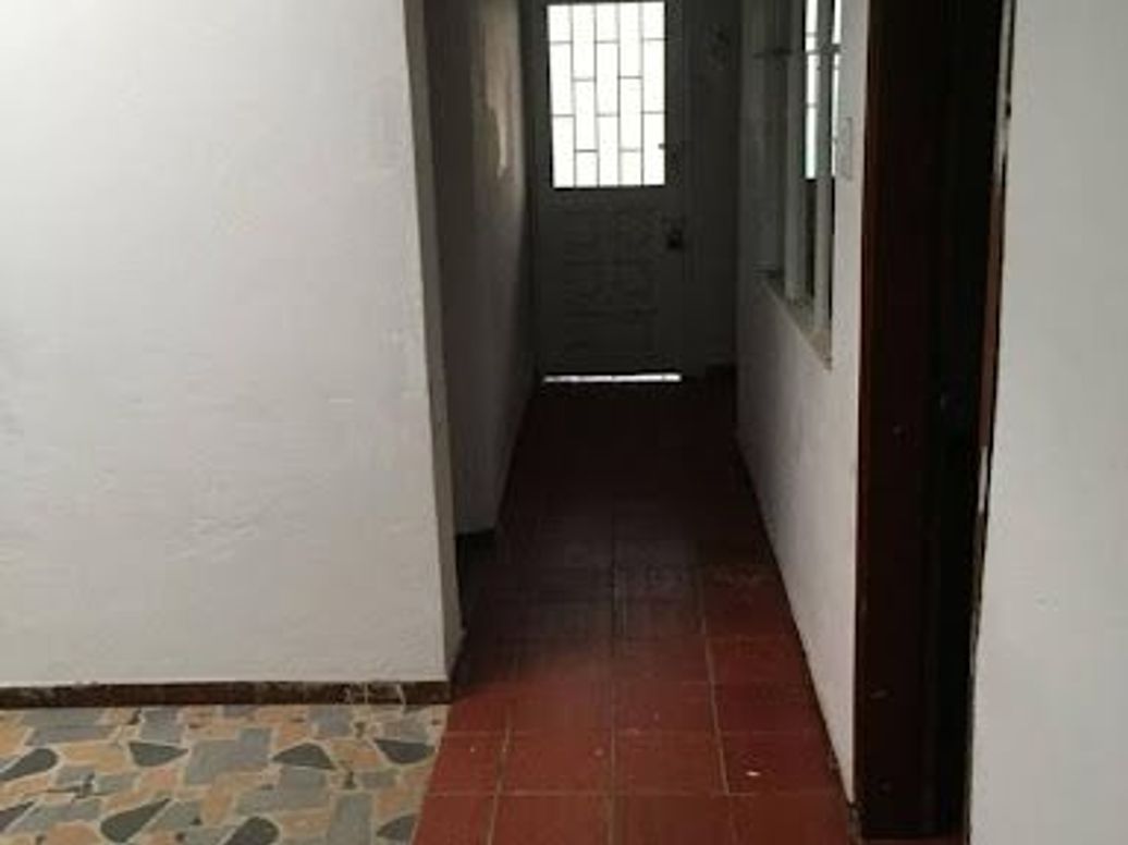 Casa de 2 alcobas en venta en San Antonio Norte, Bogotá, 264 m² · foto 7 de 9
