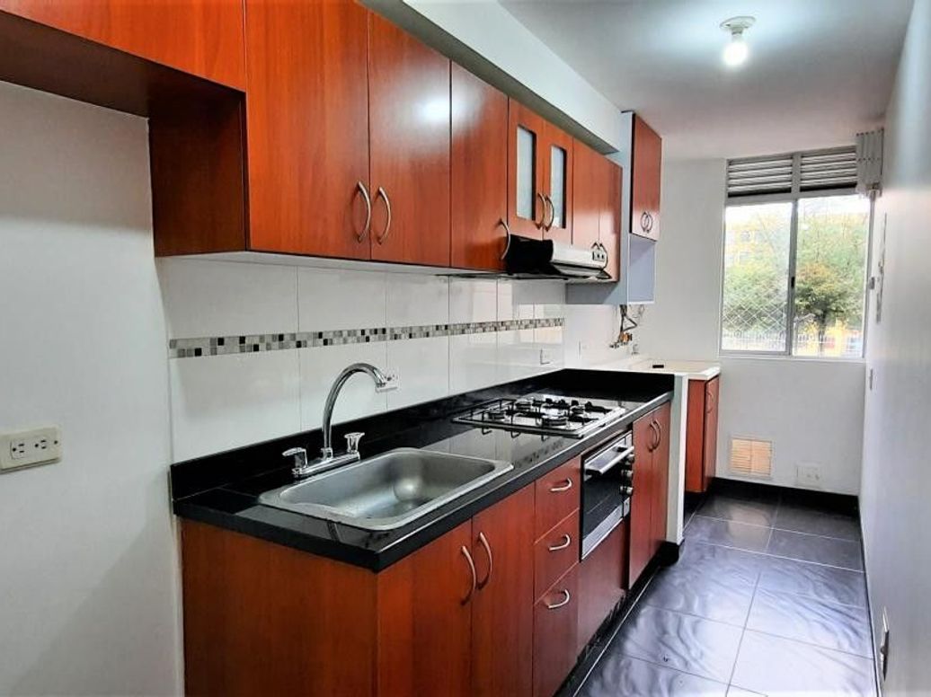 Apartamento de 3 alcobas en venta en San Antonio Nor - Occidental, Bogotá, 61 m² · foto 6 de 20