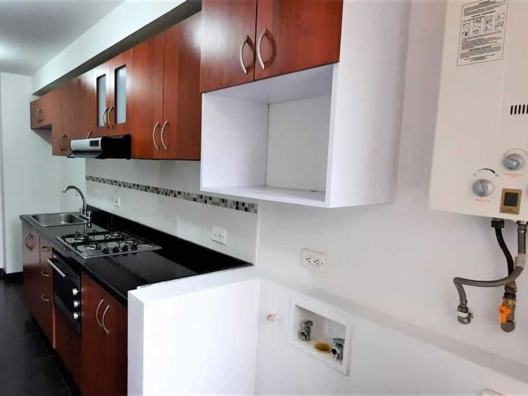 Apartamento de 3 alcobas en venta en San Antonio Nor - Occidental, Bogotá, 61 m² · foto 7 de 20