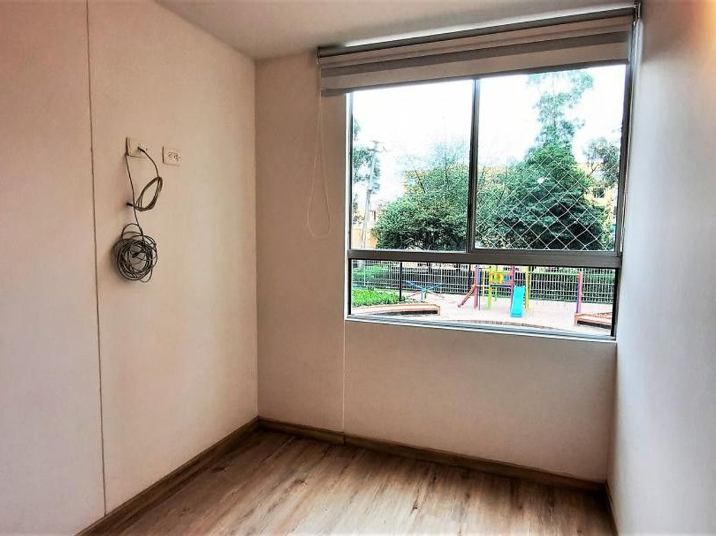 Apartamento de 3 alcobas en venta en San Antonio Nor - Occidental, Bogotá, 61 m² · foto 12 de 20