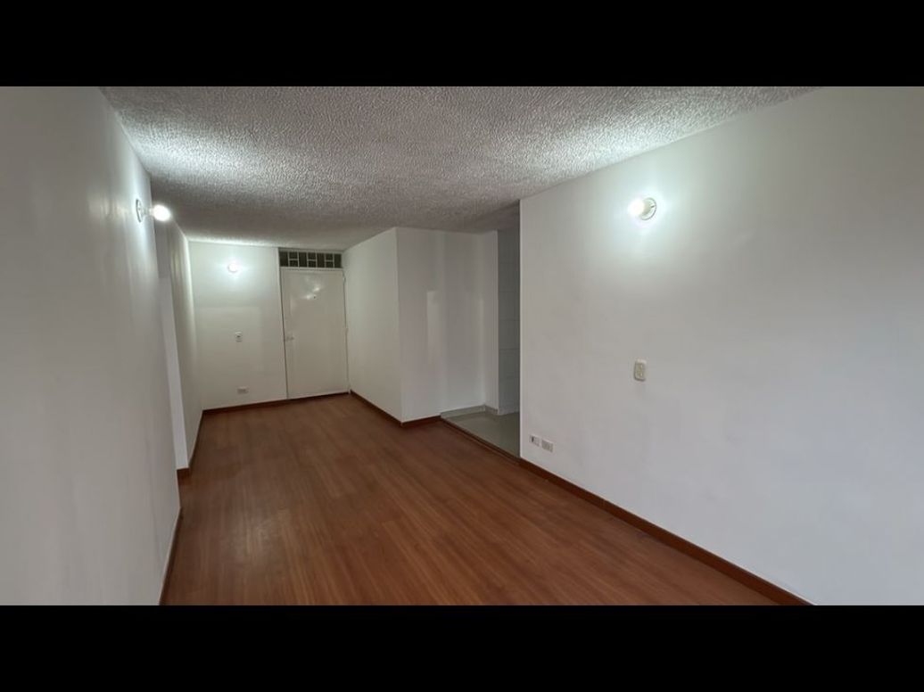Apartamento de 3 alcobas en venta en Verbenal, Bogotá, 57 m² · foto 3 de 20
