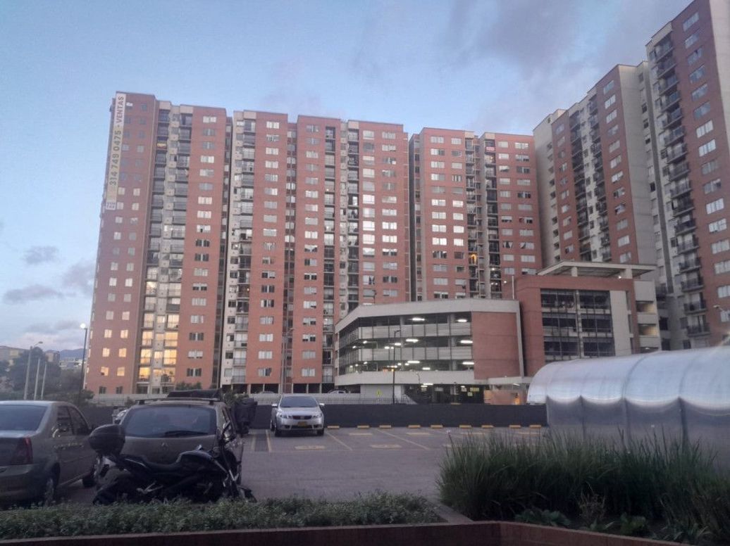 Apartamento de 3 alcobas en venta en Bosconia, Bogotá, 58 m² · foto 10 de 20