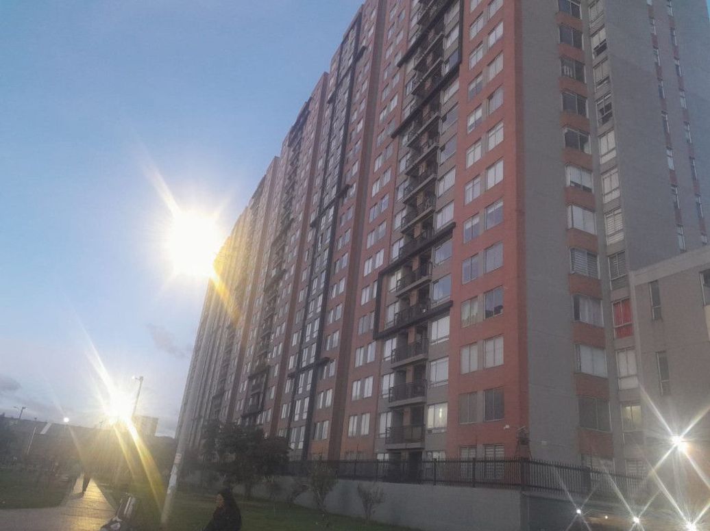 Apartamento de 3 alcobas en venta en Bosconia, Bogotá, 58 m² · foto 2 de 20