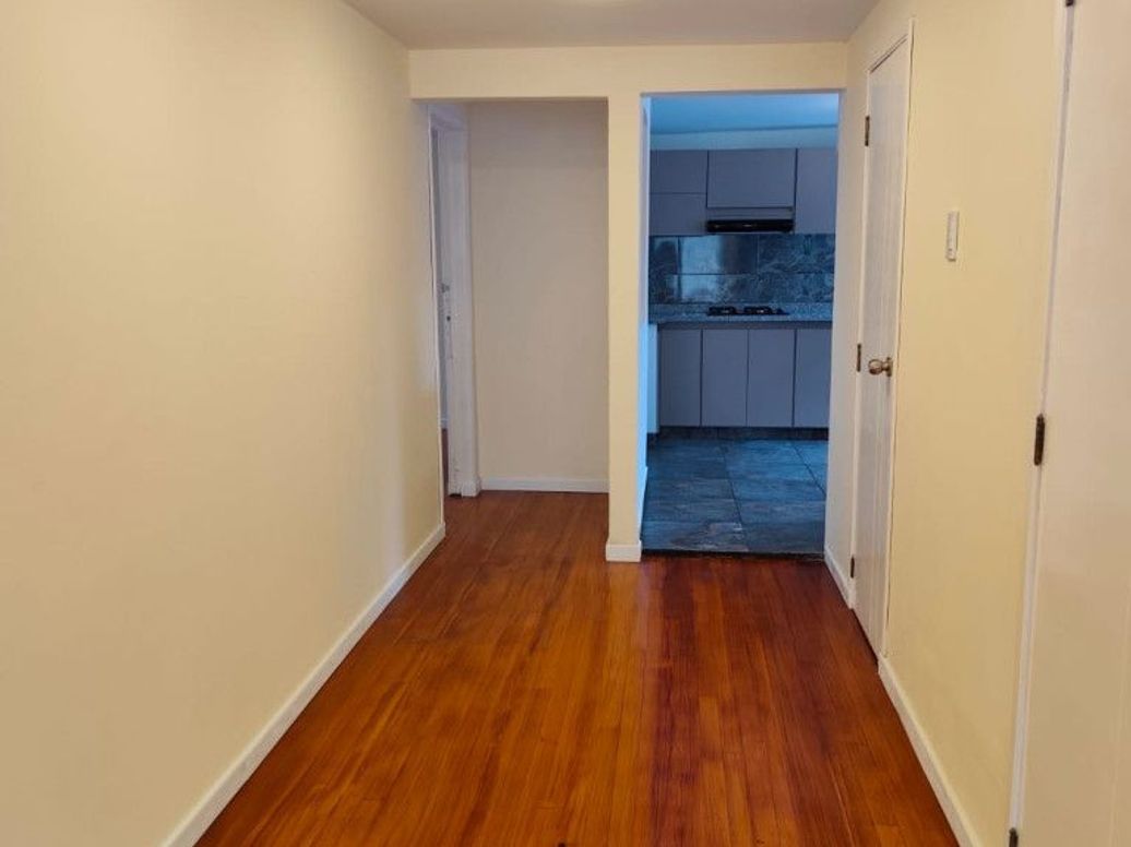 Apartamento de 3 alcobas en venta en Chapinero Sur Occidental, Bogotá, 100 m² · foto 2 de 13