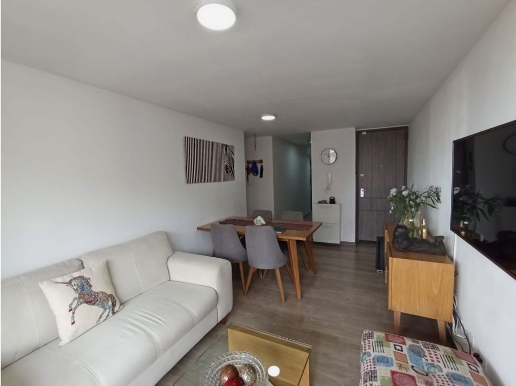 Apartamento de 3 alcobas en venta en La Igualdad, Bogotá, 76 m² · foto 2 de 20